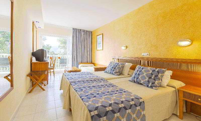 Sirenis Hotel Club Siesta Santa Eulària des Riu Εξωτερικό φωτογραφία